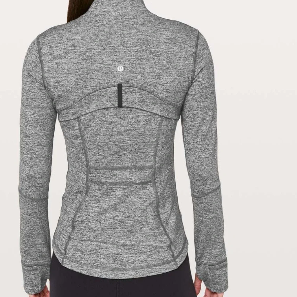 Lululemon Define Jacket Heathered Black, Size 10 - Picture 3 of 8